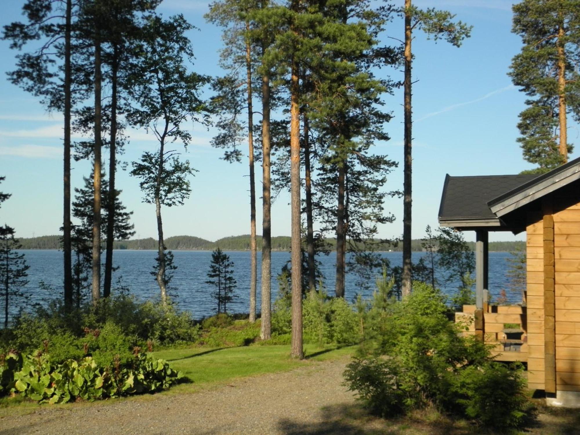 Loikansaari Lomamoekit Holiday Cottages Kallislahti ภายนอก รูปภาพ